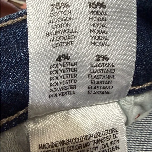 MOTHER The Mid Rise Dazzler Skimp Straight Leg Jeans - Picture 3 of 5